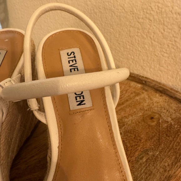 Steve Madden Tan Wedge Sandals - Picture 7 of 9